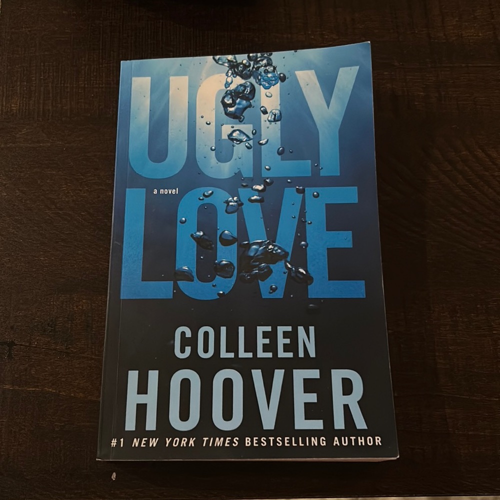 Ugly Love by Colleen Hoover